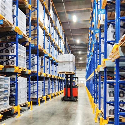 Koje sigurnosne karakteristike treba da ima paletni regal za skladištenje vis...